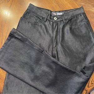 BONGO Ladie’s Black Flare Pants with a sheen size 7 inseam 30 back patch